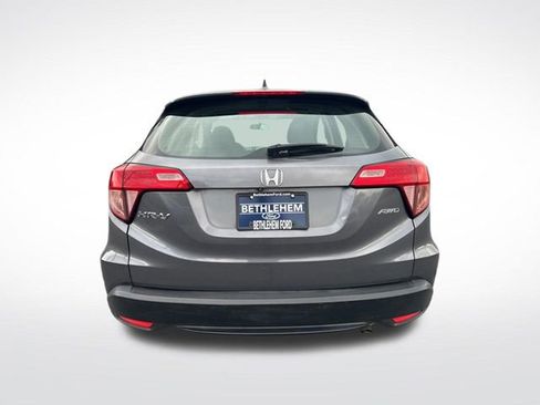 Used 2016 Honda HR-V LX image 4