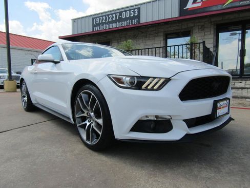Used 2015 Ford Mustang Coupe w/ Equipment Group 051A RWD image 6