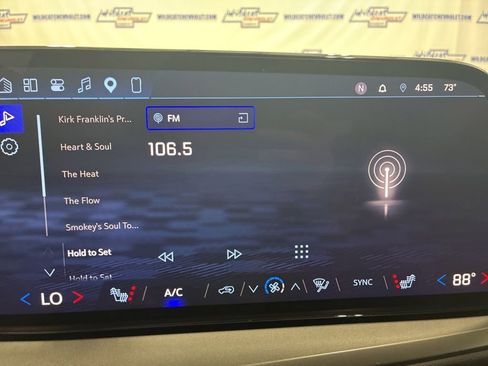 Used 2026 Chevrolet Traverse LT AWD/4WD image 29