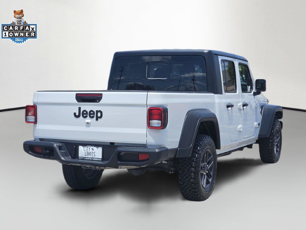 Used 2025 Jeep Gladiator Sport AWD/4WD image 5
