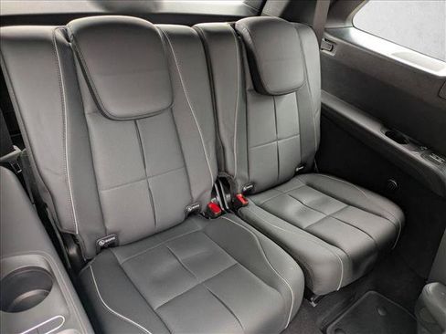 Certified 2024 Mercedes-Benz GLS 580 4MATIC image 22