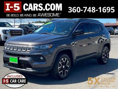 Used 2022 Jeep Compass Latitude w/ Convenience Group AWD/4WD image 1