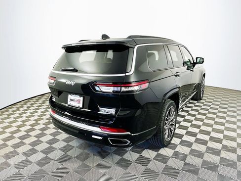 Certified 2025 Jeep Grand Cherokee L Summit AWD/4WD image 12