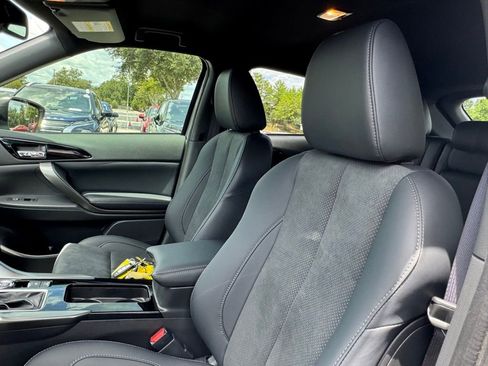 New 2025 Mitsubishi Eclipse Cross AWD image 30