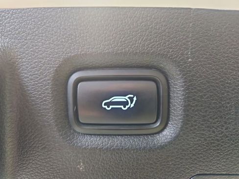 Used 2023 Hyundai Santa Fe SEL image 28