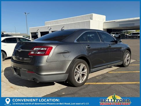 Used 2018 Ford Taurus SEL w/ Equipment Group 201A FWD image 4