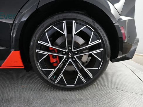 Used 2025 Hyundai Ioniq 5 N AWD/4WD image 9