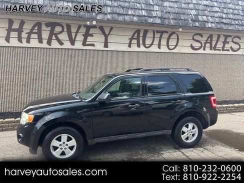 Used 2009 Ford Escape XLT AWD/4WD image 1