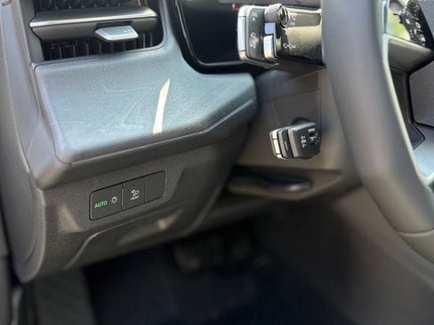 New 2026 Audi Q3 quattro 2.0T AWD/4WD image 12