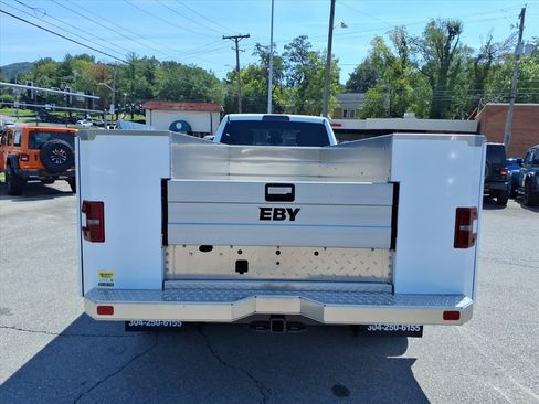New 2026 RAM 4500 Tradesman w/ Chrome Appearance Group AWD/4WD image 5