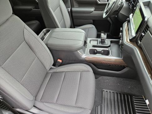 New 2026 Chevrolet Silverado 1500 LT w/ Texas Edition Plus AWD/4WD image 18