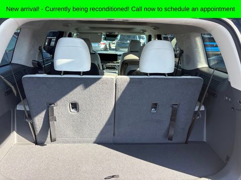 Used 2025 Hyundai Santa Fe Calligraphy AWD/4WD image 6