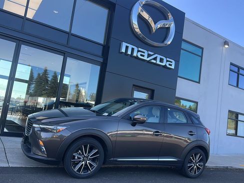 Used 2016 MAZDA CX-3 Grand Touring image 2
