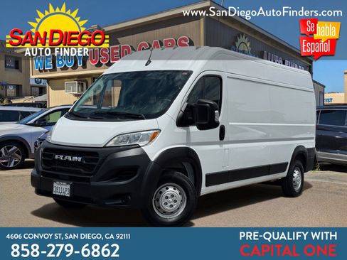 Used 2023 RAM ProMaster 2500 FWD image 1