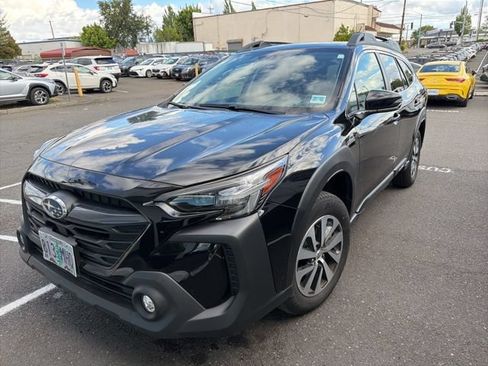 Used 2023 Subaru Outback Premium w/ Popular Package #1 AWD/4WD image 2