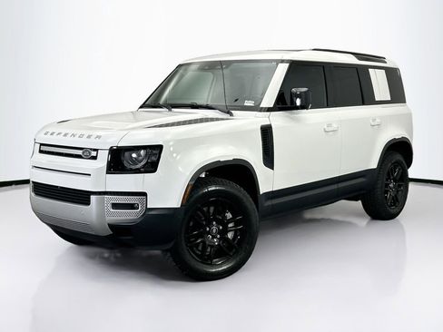 Used 2025 Land Rover Defender 110 S image 1
