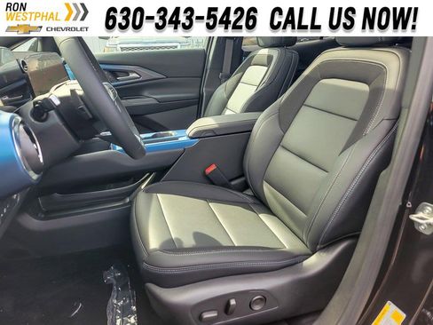 New 2026 Chevrolet Equinox EV LT image 8