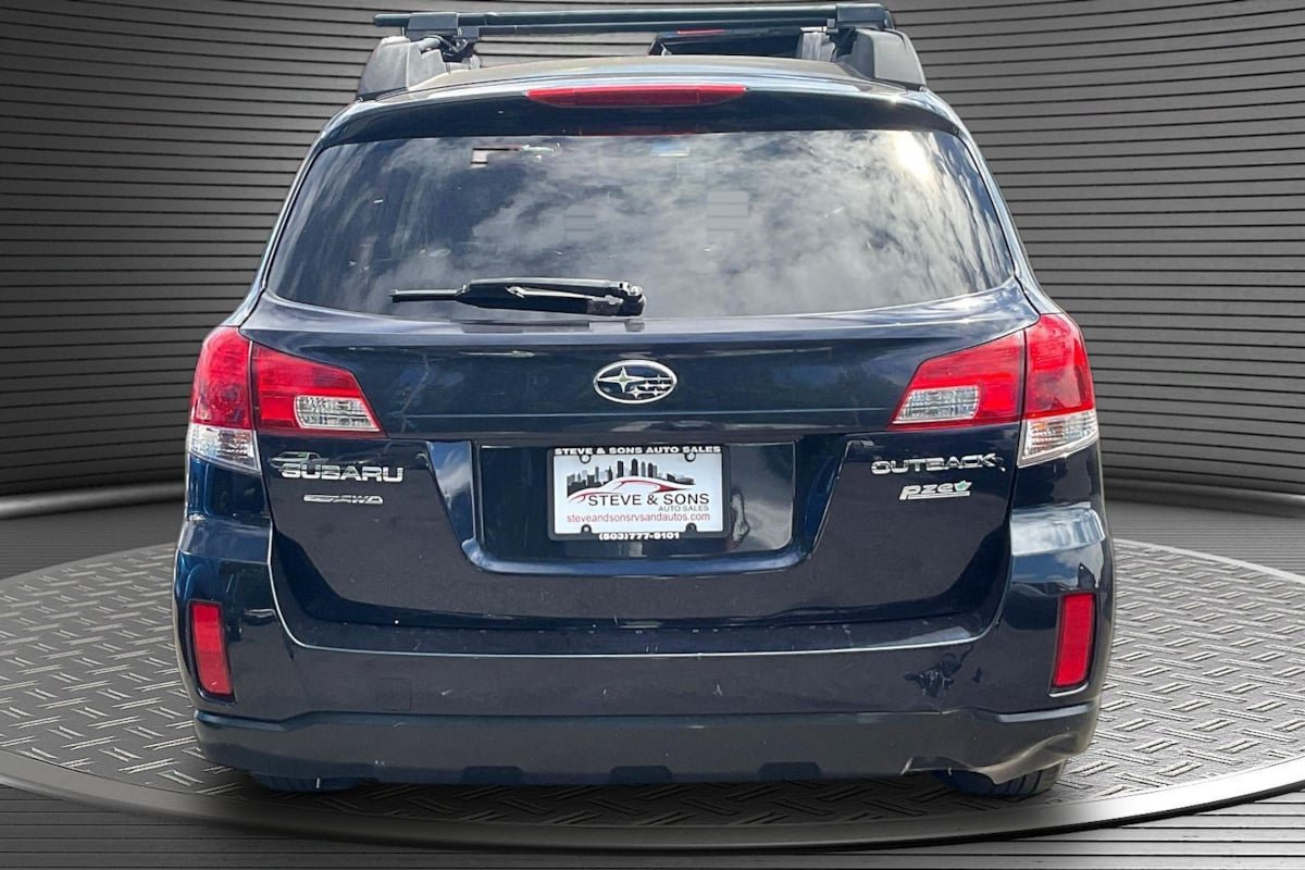 Used 2012 Subaru Outback 2.5i Premium w/ All-Weather Pkg AWD/4WD image 5