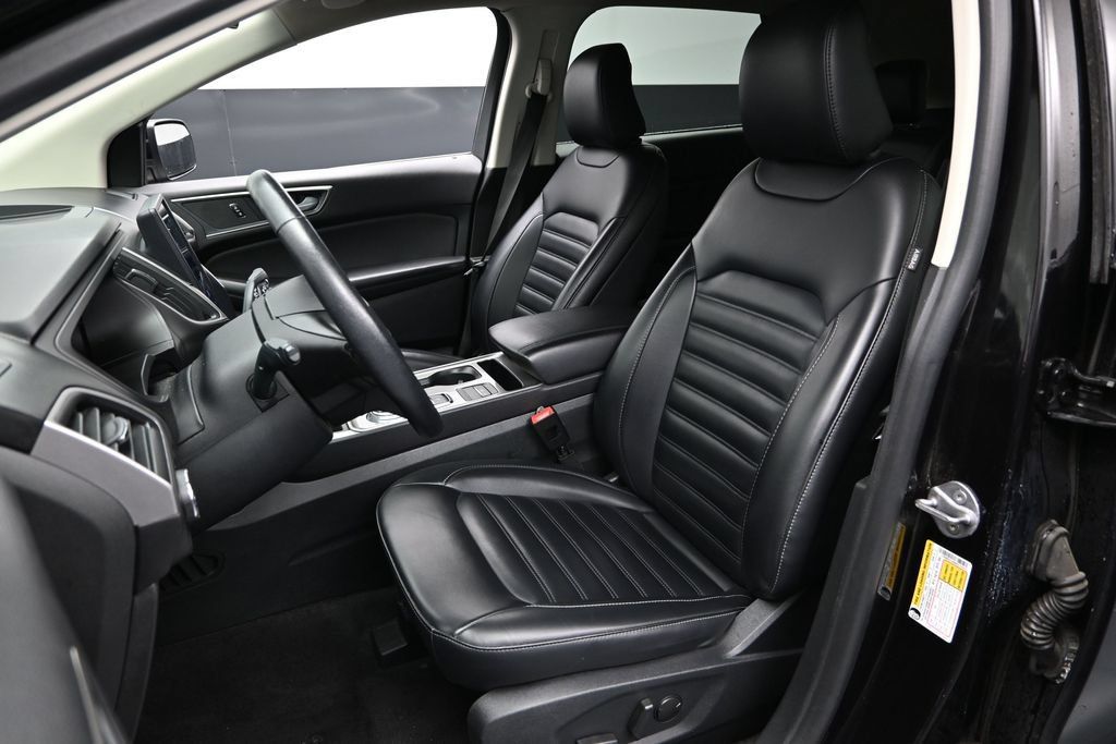 Used 2024 Ford Edge SEL AWD/4WD image 17