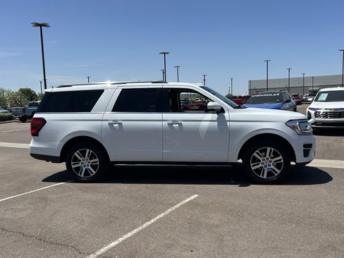 Used 2024 Ford Expedition Max Limited RWD image 6