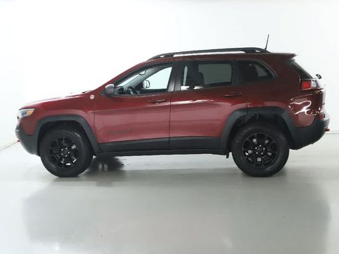 Used 2019 Jeep Cherokee Trailhawk w/ Cold Weather Group AWD/4WD image 38