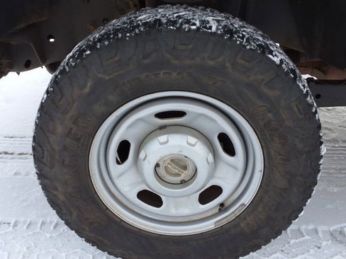 Used 2013 Ford F250 XL w/ Skid Plate Pkg image 19