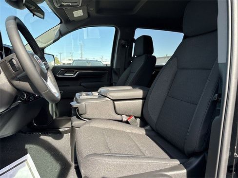 New 2026 GMC Sierra 1500 Elevation image 11