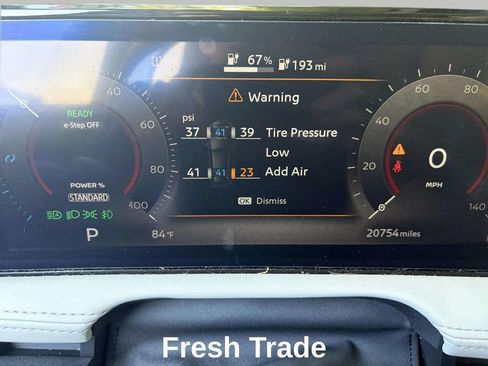Used 2024 Nissan Ariya AWD image 14