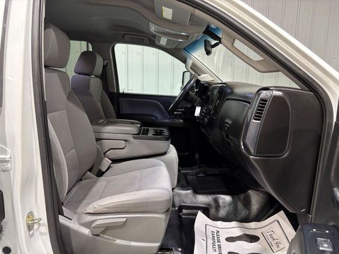 Used 2019 Chevrolet Silverado 2500 W/T AWD/4WD image 12