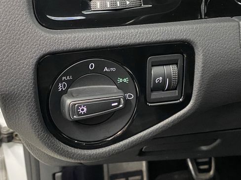 Used 2019 Volkswagen GTI Rabbit Edition FWD image 22