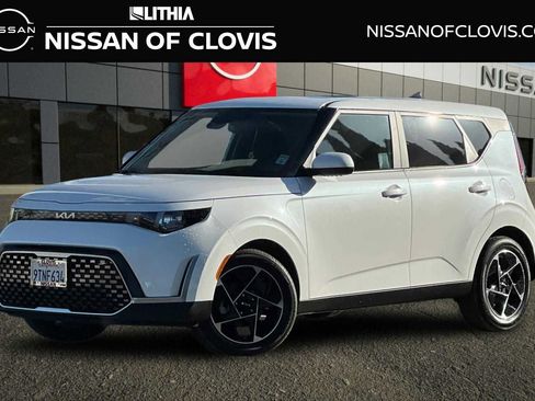 Used 2025 Kia Soul EX image 1