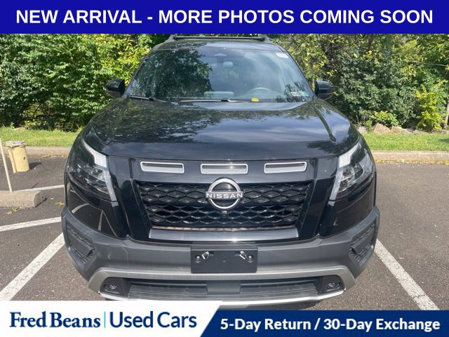 Used 2025 Nissan Pathfinder Rock Creek AWD/4WD image 2