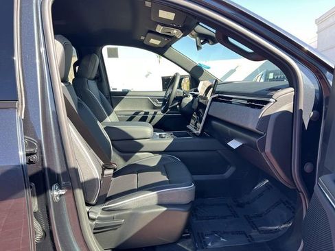 New 2026 GMC Sierra EV Elevation AWD/4WD image 31