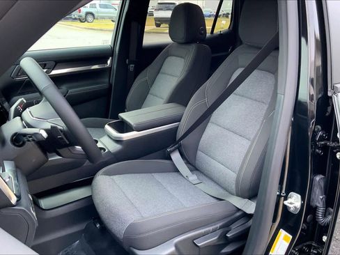 New 2026 GMC Terrain Elevation image 9