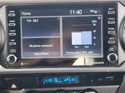 Used 2021 Toyota Tacoma TRD Off-Road image 18