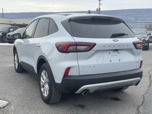 Used 2025 Ford Escape Active image 6