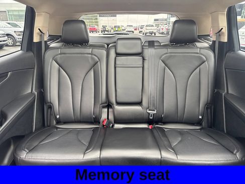 Used 2023 Lincoln Nautilus Reserve w/ Luxury Package AWD/4WD image 14