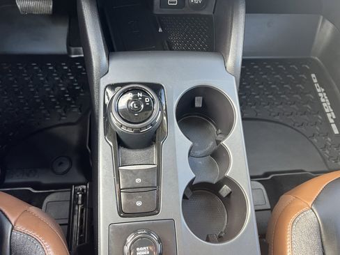 Used 2024 Ford Bronco Sport Outer Banks w/ Tech Package AWD/4WD image 24