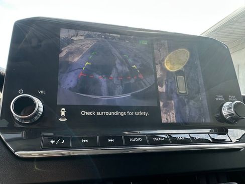 Used 2022 Mitsubishi Outlander SE image 17