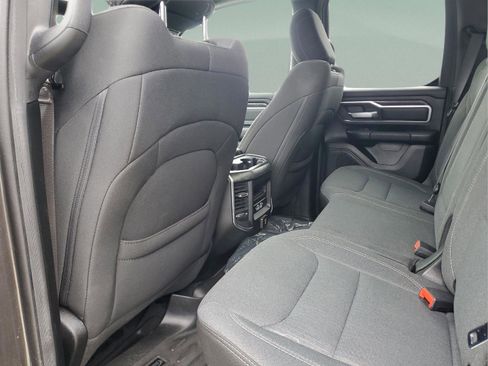 Used 2021 RAM 1500 Big Horn image 9