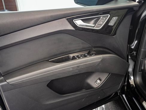 Used 2022 Audi Q4 e-tron Premium w/ Convenience Package image 24