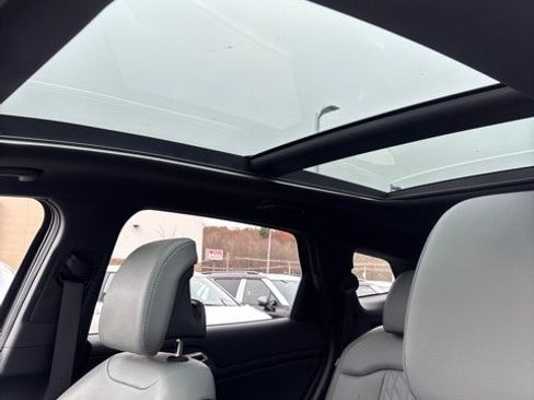 Used 2025 Kia Sportage X-Line w/ Premium Package image 13