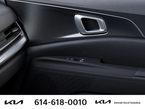 New 2026 Kia Carnival SX w/ SX Dark Edition Package FWD image 28
