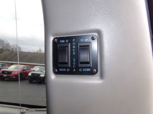 Used 2013 GMC Savana 2500 Extended image 61
