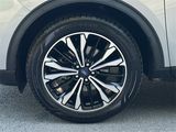 Used 2022 Ford Escape SE image 5