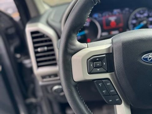 Certified 2021 Ford F350 Lariat w/ Chrome Package image 15