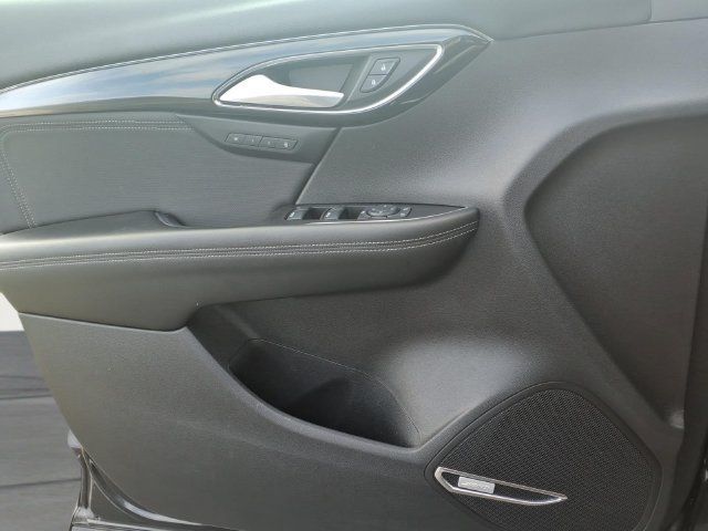Used 2024 Buick Envision Preferred AWD/4WD image 12