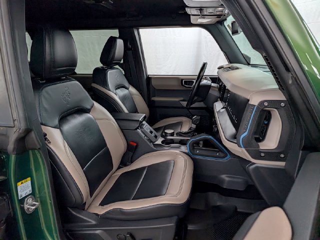 Certified 2023 Ford Bronco Wildtrak AWD/4WD image 25
