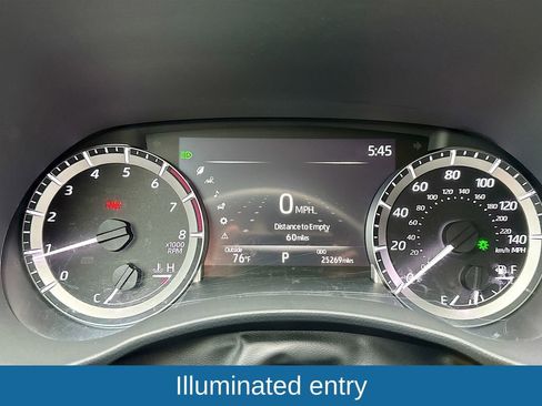 Used 2023 Toyota Highlander LE image 15