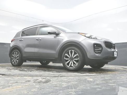 Used 2018 Kia Sportage EX w/ Option Group 040 image 30